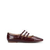 DARLIN STATEMENT FLATS IN WIDE - Crinkle Oxblood