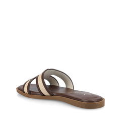 PRIMAH Flat Sandals in Chocolate Raffia