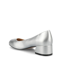SAAR II Low Pump Heels in Patent - Silver PU